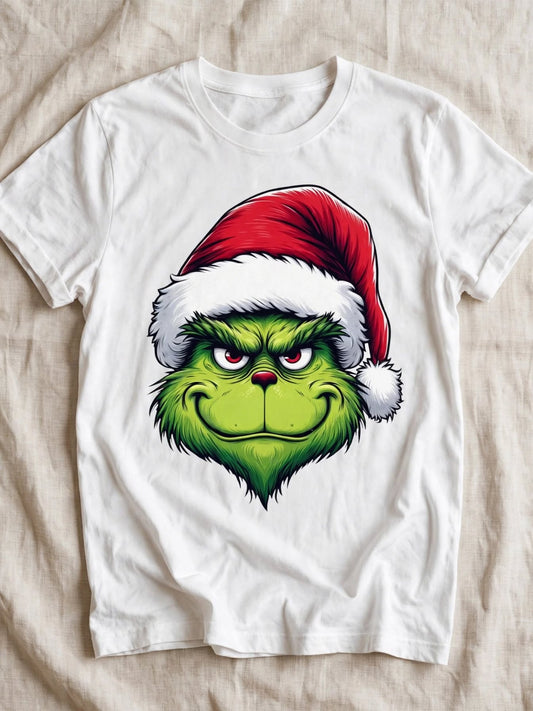 Бяла тениска с иконичното лице на Grinch с коледна шапка и зла усмивка